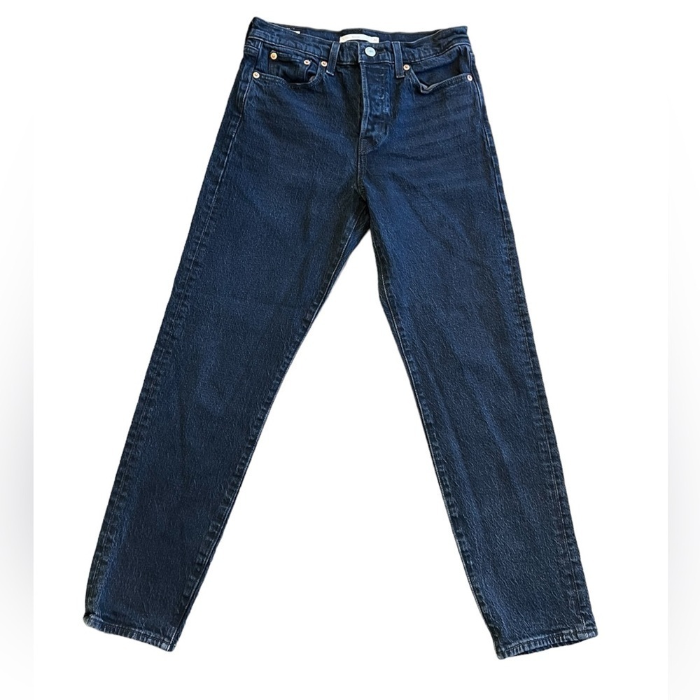 Levi’s Premium Wedgie Icon Fit Ankle Jeans - 26